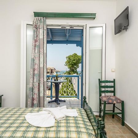 Polemis Studios & Apartments Agia Anna  Extérieur photo